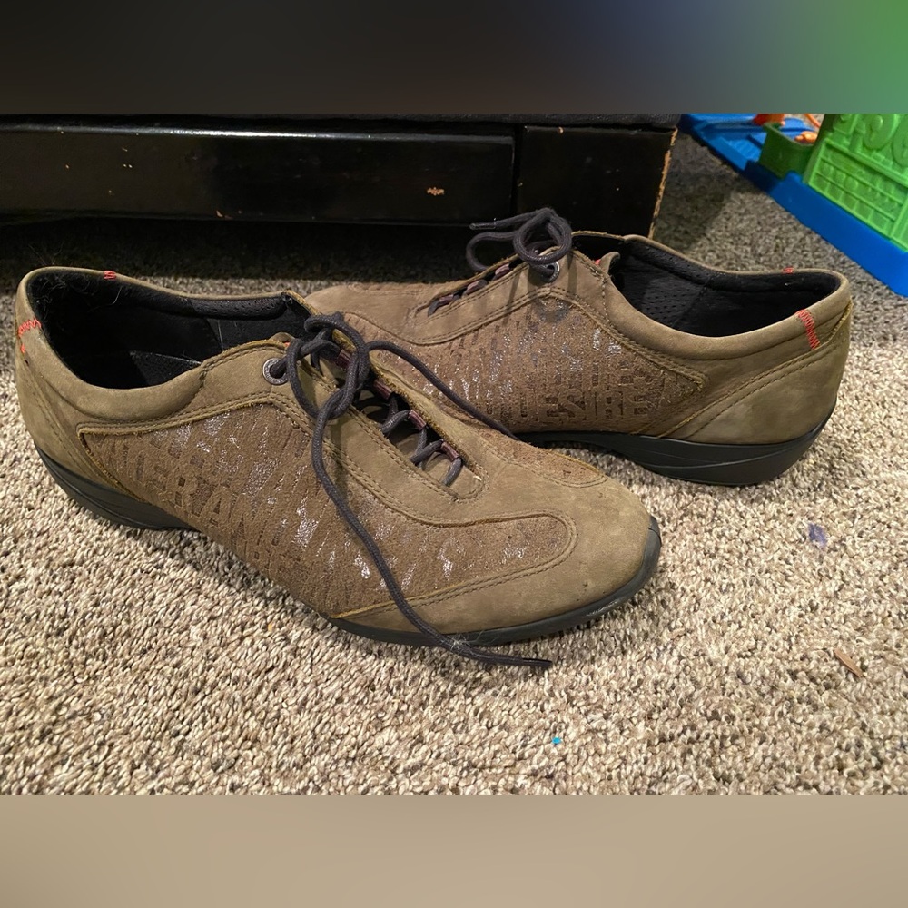 Women’s Size 40 Euro Loafers